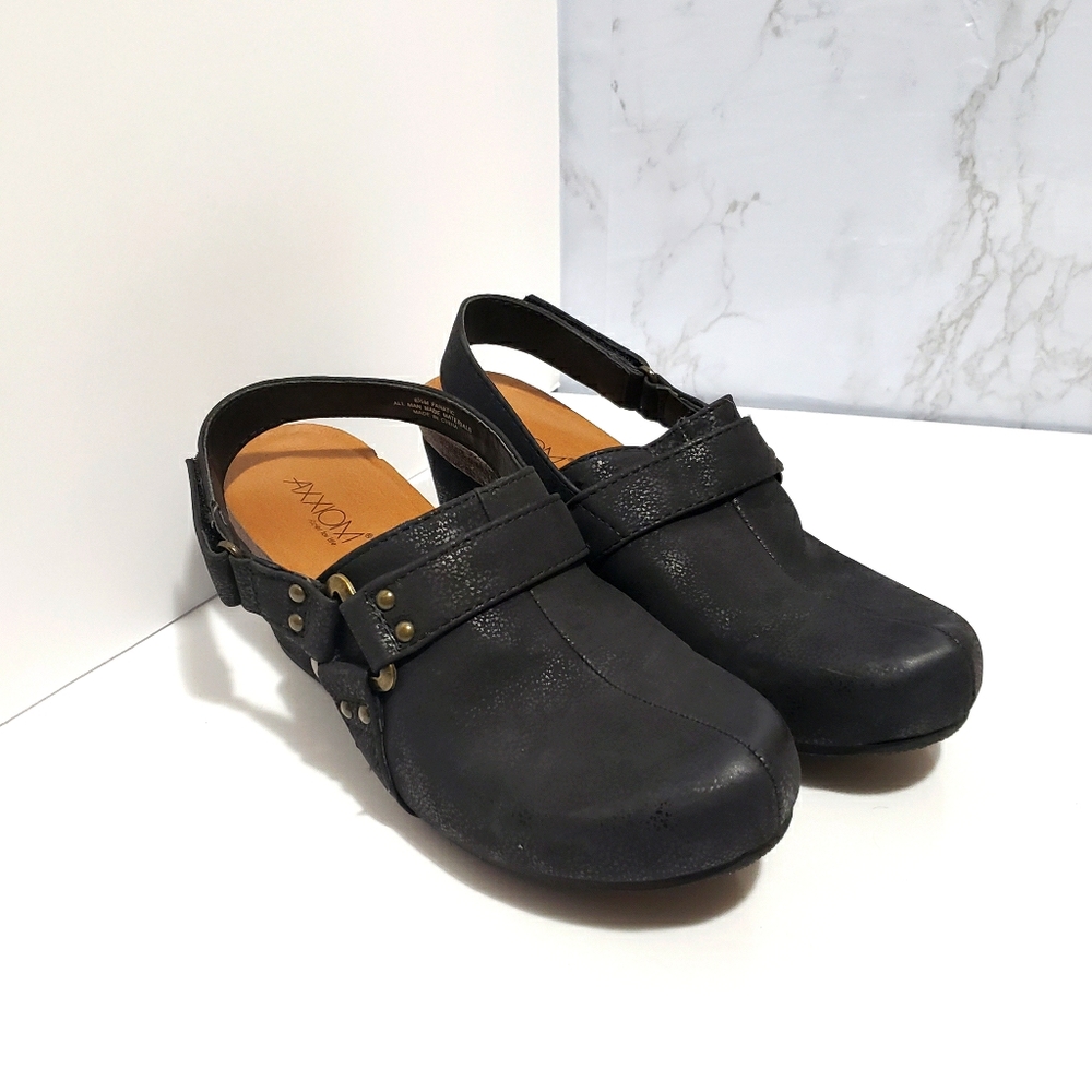 Axxiom Black Wedge Fanatic Style Sz. 6.5